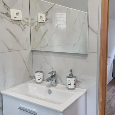 Apartma Pod Orehom Slap ob Idrijci Exterior photo