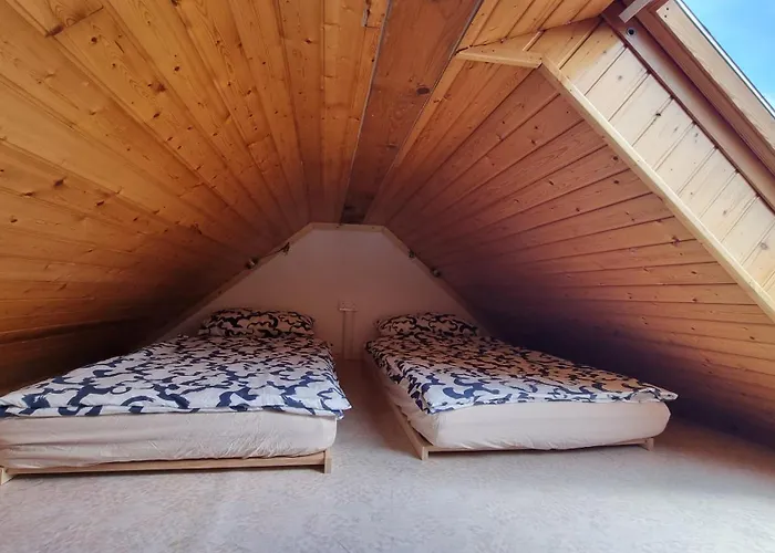 Apartma Pod Orehom